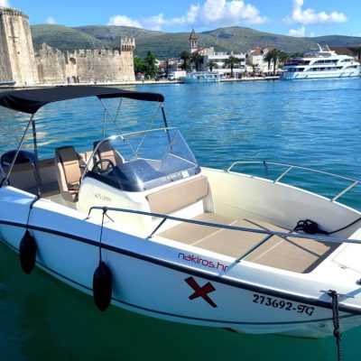 activ 675 front boat rental trogir nakiros copy