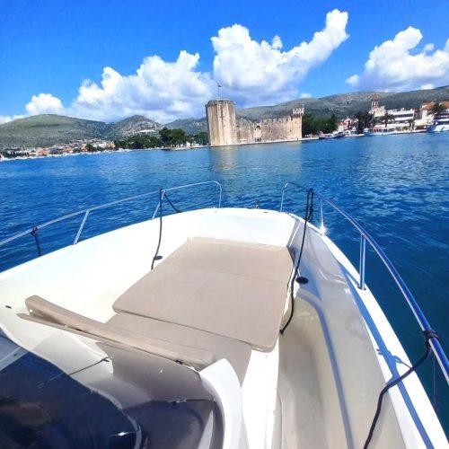 activ 675 sun deck boat rental trogir nakiros copy