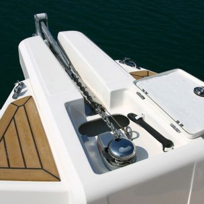 capelli 770 boat rent trogir ancore 1