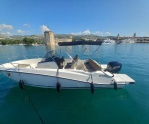 activ 675 boat rent trogir small